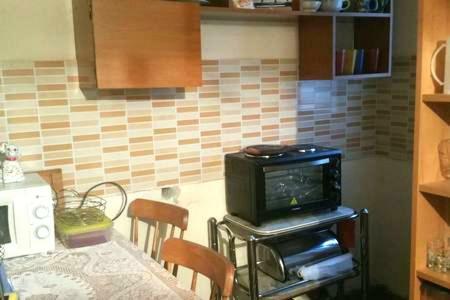 Communist style apartment Tirana Extérieur photo